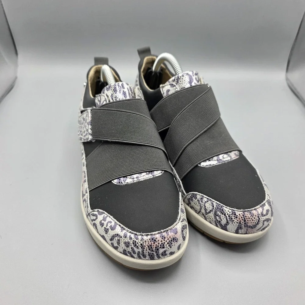 Revere Virginia Sneakers Womens 7 Silver‎ Gray Leather Leopard Slip On Shoes